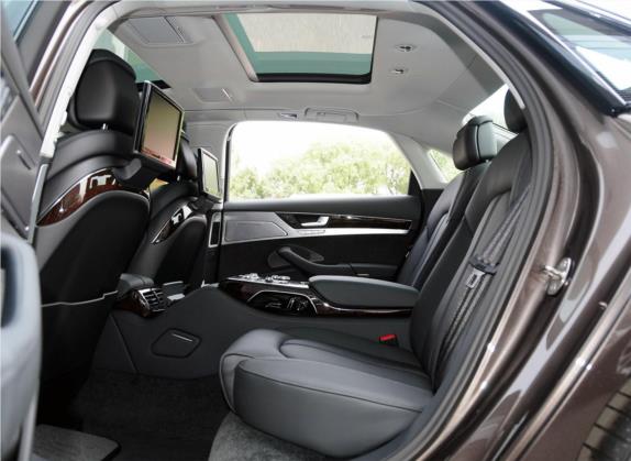 奥迪A8 2014款 A8L 50 TFSI quattro豪华型 车厢座椅   后排空间