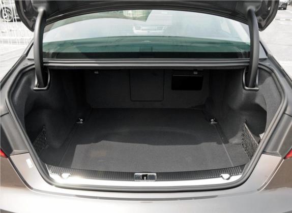 奥迪A8 2014款 A8L 50 TFSI quattro豪华型 车厢座椅   后备厢