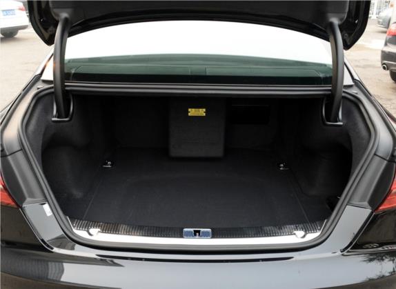 奥迪A8 2014款 A8L 50 TFSI quattro尊贵型 车厢座椅   后备厢