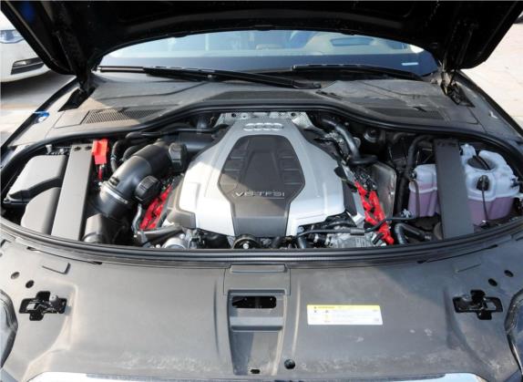 奥迪A8 2014款 A8L 50 TFSI quattro专享型 其他细节类   发动机舱