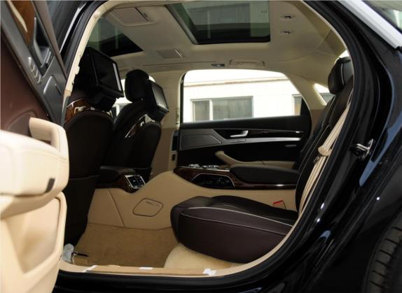 奥迪A8 2014款 A8L 50 TFSI quattro专享型 车厢座椅   后排空间