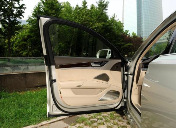 奥迪A8 2014款 A8L 60 TFSI quattro专享型 车厢座椅   前门板