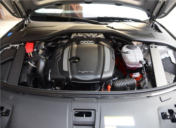 奥迪A8 2014款 A8L 40 hybrid 其他细节类   发动机舱
