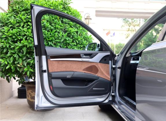 奥迪A8 2014款 A8L 40 hybrid 车厢座椅   前门板