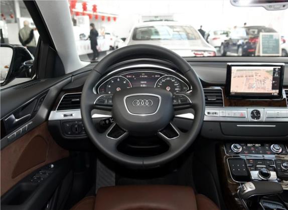 奥迪A8 2016款 A8L 30 FSI 舒适型 中控类   驾驶位