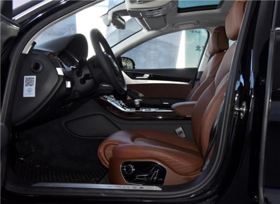 奥迪A8 2016款 A8L 45 TFSI quattro舒适型 车厢座椅   前排空间