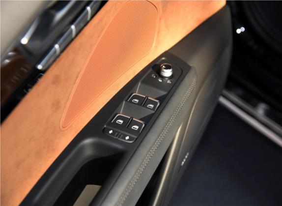 奥迪A8 2016款 A8L 50 TFSI quattro尊贵型 车厢座椅   门窗控制