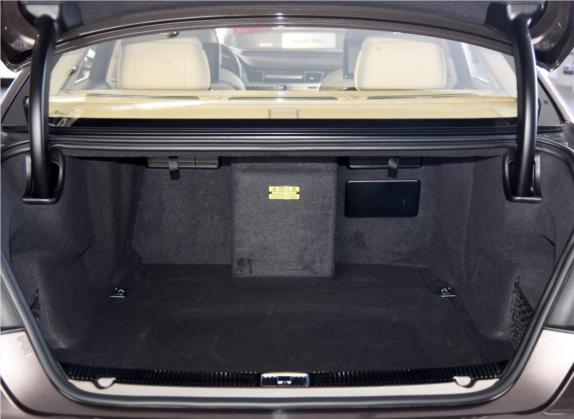 奥迪A8 2016款 A8L 6.3 FSI W12 quattro专享型 车厢座椅   后备厢