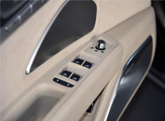 奥迪A8 2016款 A8L 6.3 FSI W12 quattro专享型 车厢座椅   门窗控制