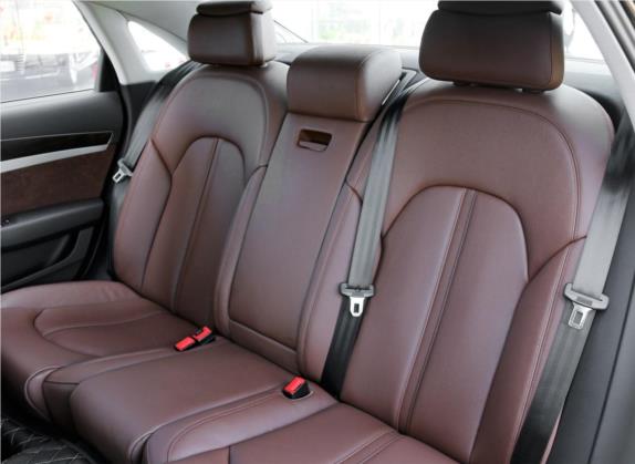 奥迪A8 2017款 A8L 45 TFSI quattro舒适型 车厢座椅   后排空间