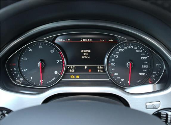 奥迪A8 2017款 A8L 45 TFSI quattro舒适型 中控类   仪表盘