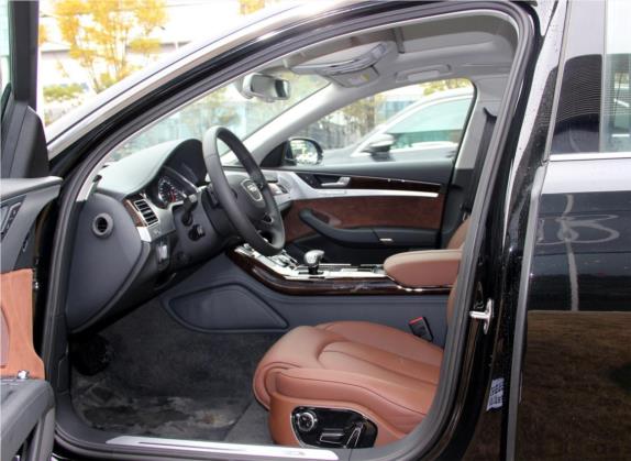 奥迪A8 2017款 A8L 45 TFSI quattro豪华型 车厢座椅   前排空间