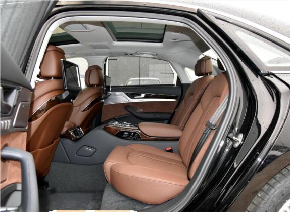 奥迪A8 2017款 A8L 50 TFSI quattro尊贵型 车厢座椅   后排空间
