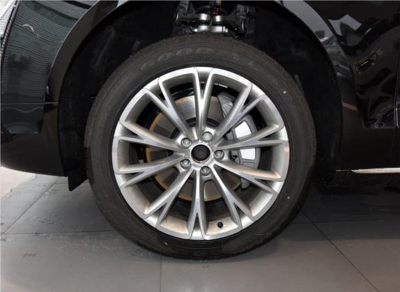 奥迪A8 2017款 A8L 45 TFSI quattro领先精英版 其他细节类   前轮