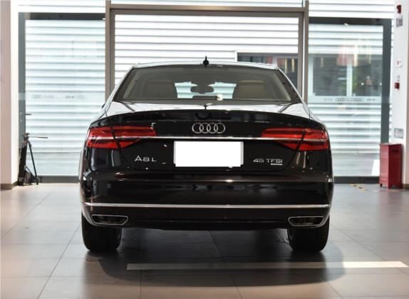 奥迪A8 2017款 A8L 45 TFSI quattro领先精英版 外观   正后