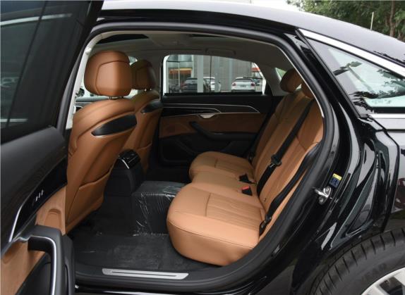 奥迪A8 2019款 改款 Plus A8L 50 TFSI quattro 舒适型 车厢座椅   后排空间