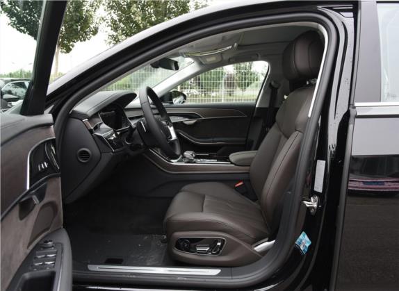 奥迪A8 2019款 改款 Plus A8L 55 TFSI quattro 尊贵型 车厢座椅   前排空间