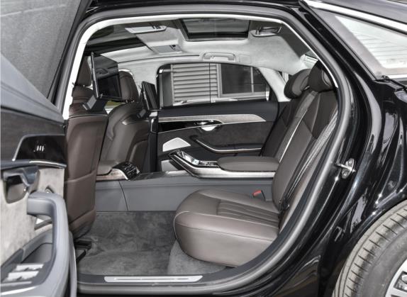 奥迪A8 2021款 A8L 55 TFSI quattro 尊贵型 车厢座椅   后排空间