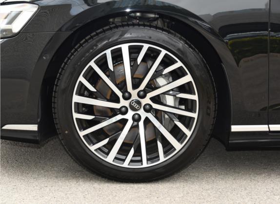 奥迪A8 2022款 改款 A8L 55 TFSI quattro 旗舰型 其他细节类   前轮