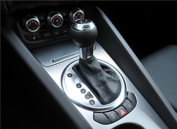 奥迪TT 2011款 TT Coupe 2.0TFSI 中控类   挡把