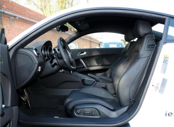 奥迪TT 2013款 TT Coupe 45 TFSI 车厢座椅   前排空间