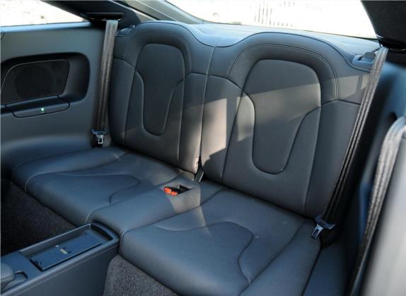 奥迪TT 2013款 TT Coupe 45 TFSI 车厢座椅   后排空间