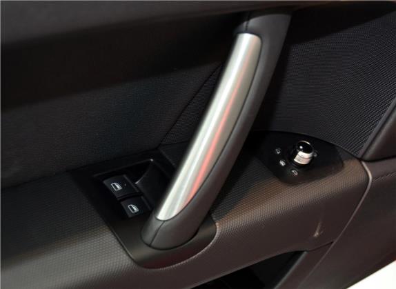 奥迪TT 2013款 TT Roadster 45 TFSI 车厢座椅   门窗控制