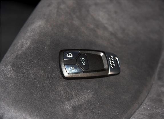 奥迪TT 2015款 TT Coupe 45 TFSI quattro 其他细节类   钥匙