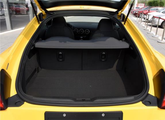 奥迪TT 2015款 TT Coupe 45 TFSI quattro 车厢座椅   后备厢