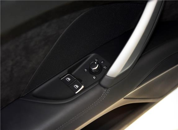 奥迪TT 2015款 TT Roadster 45 TFSI quattro 车厢座椅   门窗控制