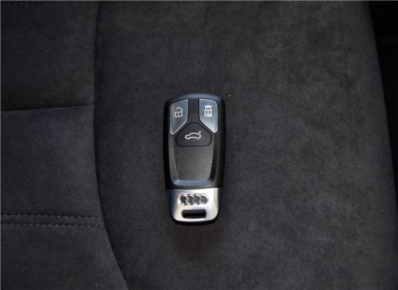 奥迪TT 2017款 TT Coupe 45 TFSI 其他细节类   钥匙