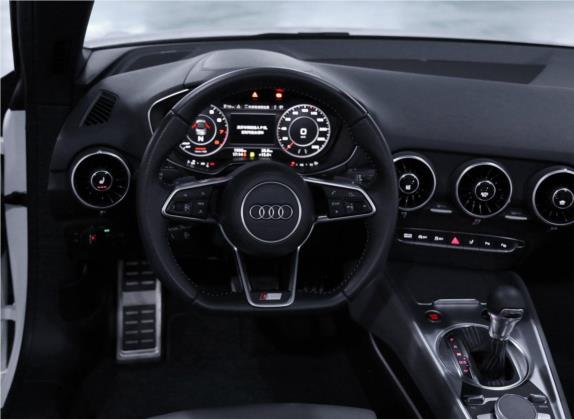 奥迪TT 2017款 TT Roadster 45 TFSI quattro 中控类   驾驶位