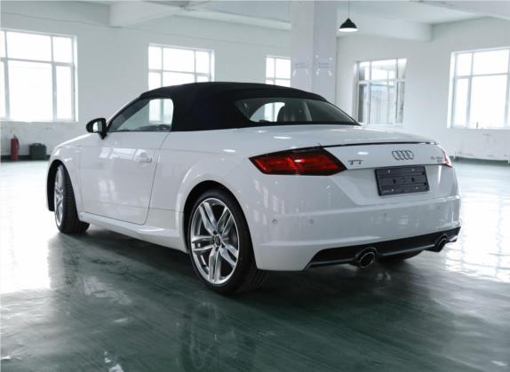 奥迪TT 2017款 TT Roadster 45 TFSI quattro 外观   斜后