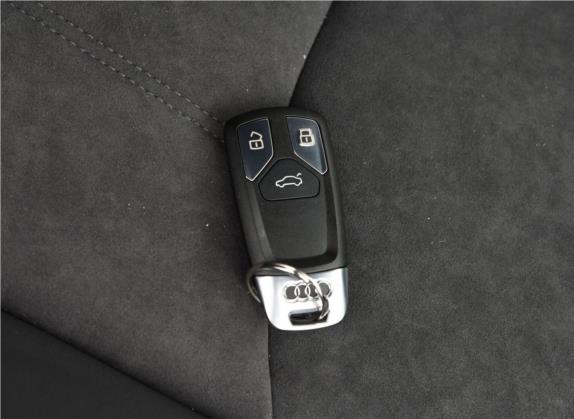 奥迪TT 2017款 TT Coupe 40 TFSI 其他细节类   钥匙