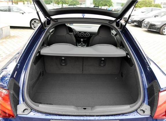 奥迪TT 2017款 TT Coupe 40 TFSI 车厢座椅   后备厢