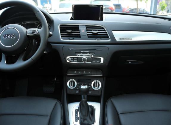 奥迪Q3(进口) 2012款 35 TFSI quattro 舒适型 中控类   中控台