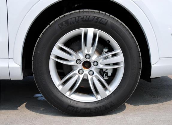 奥迪Q3(进口) 2012款 35 TFSI quattro 舒适型 其他细节类   前轮
