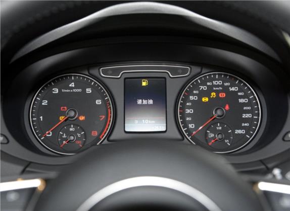 奥迪Q3(进口) 2015款 40 TFSI quattro 越野型 中控类   仪表盘
