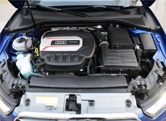 奥迪S3 2015款 S3 2.0T Limousine 其他细节类   发动机舱