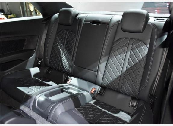 奥迪S5 2017款 S5 3.0T Coupe 车厢座椅   后排空间