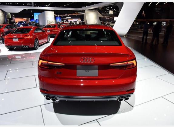 奥迪S5 2017款 S5 3.0T Coupe 外观   正后
