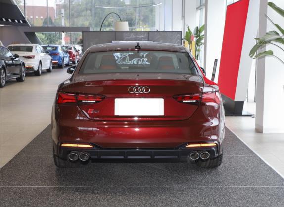 奥迪S5 2022款 S5 3.0T Coupe 外观   正后