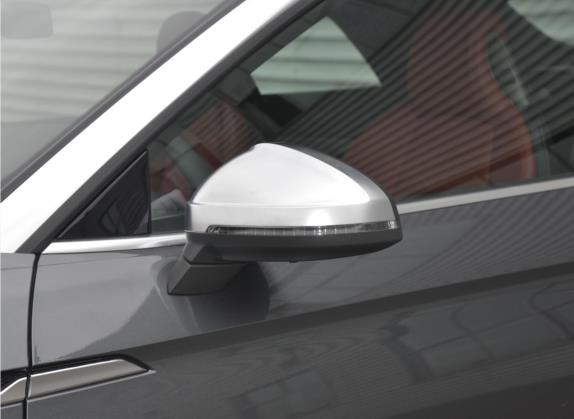 奥迪S5 2022款 S5 3.0T Cabriolet 外观细节类   外后视镜
