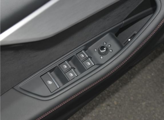 奥迪S5 2022款 S5 3.0T Cabriolet 车厢座椅   门窗控制