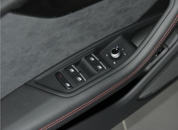 奥迪S5 2023款 S5 3.0T Sportback 车厢座椅   门窗控制