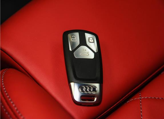 奥迪S5 2023款 S5 3.0T Coupe 其他细节类   钥匙