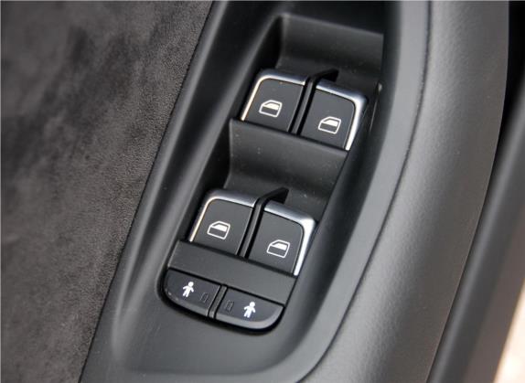 奥迪S6 2013款 S6 4.0TFSI 车厢座椅   门窗控制
