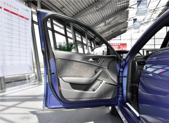奥迪S6 2017款 S6 4.0TFSI 车厢座椅   前门板
