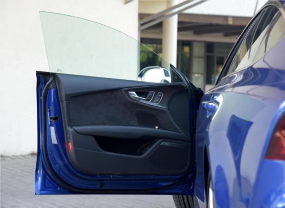 奥迪S7 2016款 4.0 TFSI quattro 车厢座椅   前门板