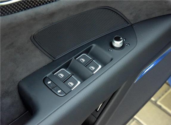 奥迪S7 2016款 4.0 TFSI quattro 车厢座椅   门窗控制